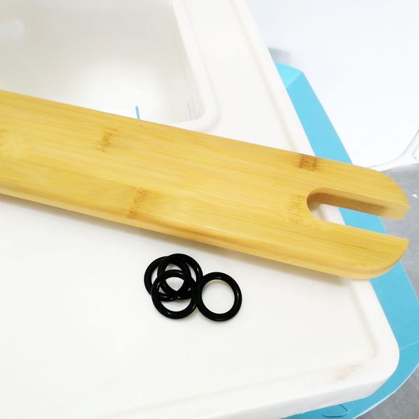Baby Chair Footrest Ergonomic Design Bamboo Footboard Baby Highchair Foot Rest High Chair Footrest With Rubber Rings