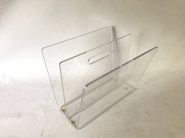 Clear mid-century modern W-shaped acrylic magazine rack with handle, 3-tier bookshelf