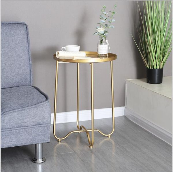 Sofa balcony folding tea table Living Room Furniture The golden side bedroom Nordic light luxury metal iron tables

Nordic-style luxury folding balcony tea table with golden metal legs for living room or bedroom